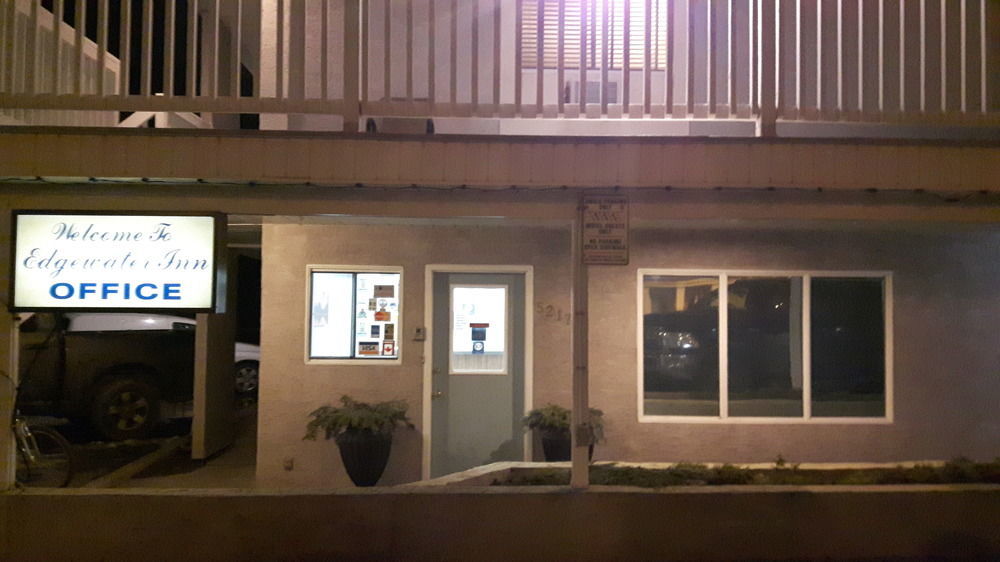 Edgewater Inn Sylvan Lake Eksteriør billede